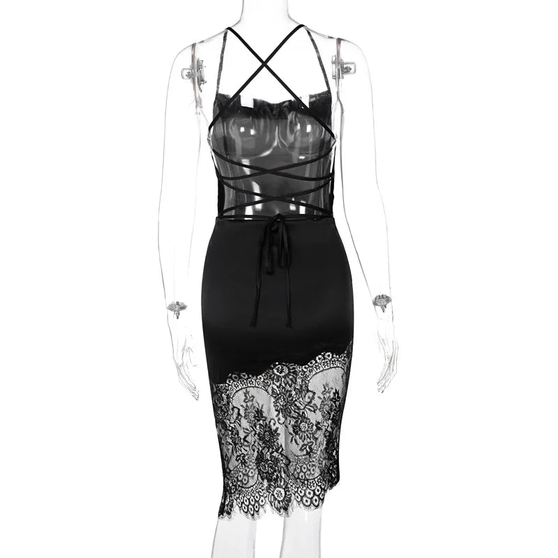 Robe midi élégante à fines bretelles avec détails en dentelle