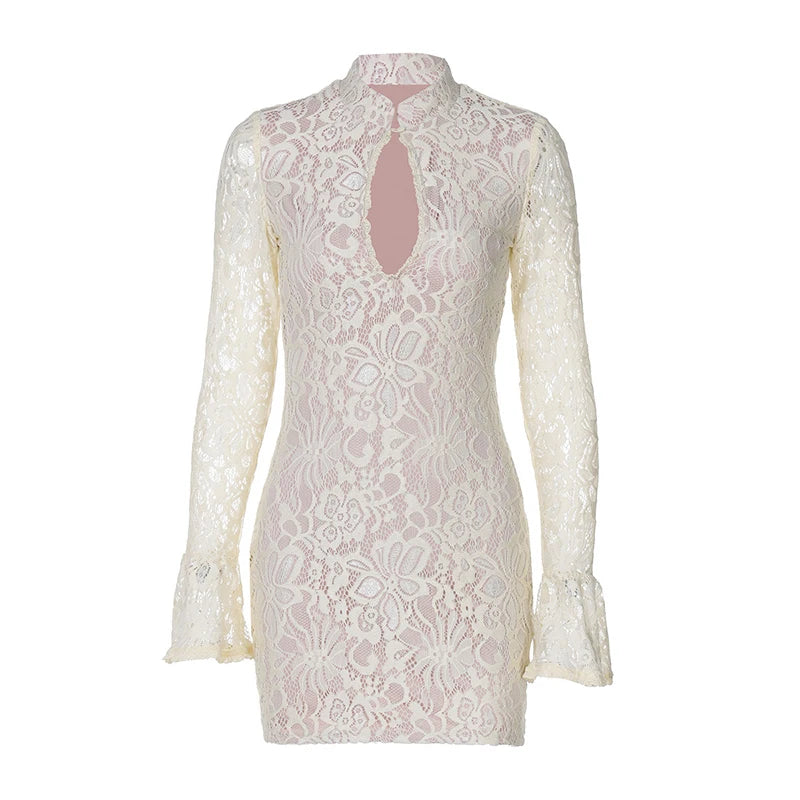 Robe en maille avec empiècements en tulle