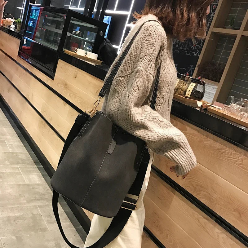 Sac Seau Femme Grande Capacité en Cuir PU Élégant
