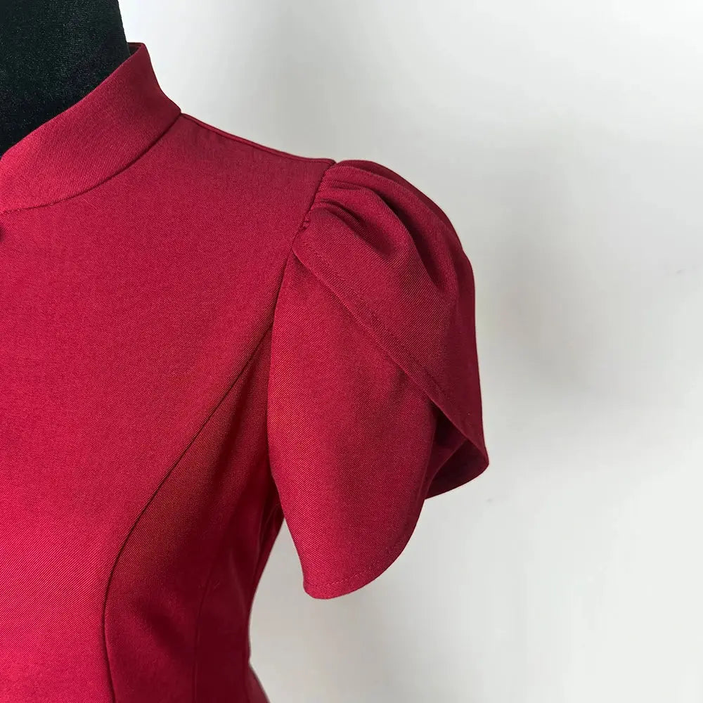 Robe Courte Élégante à Manches Bouffantes et Col