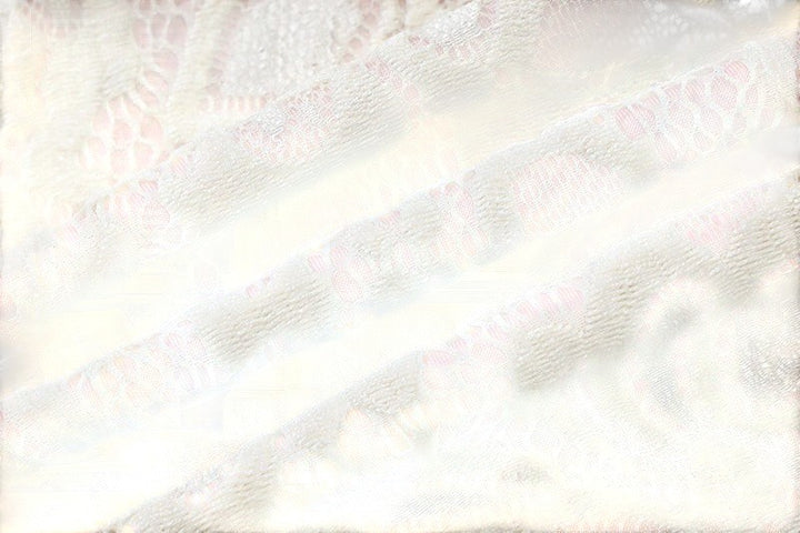 Robe en maille avec empiècements en tulle