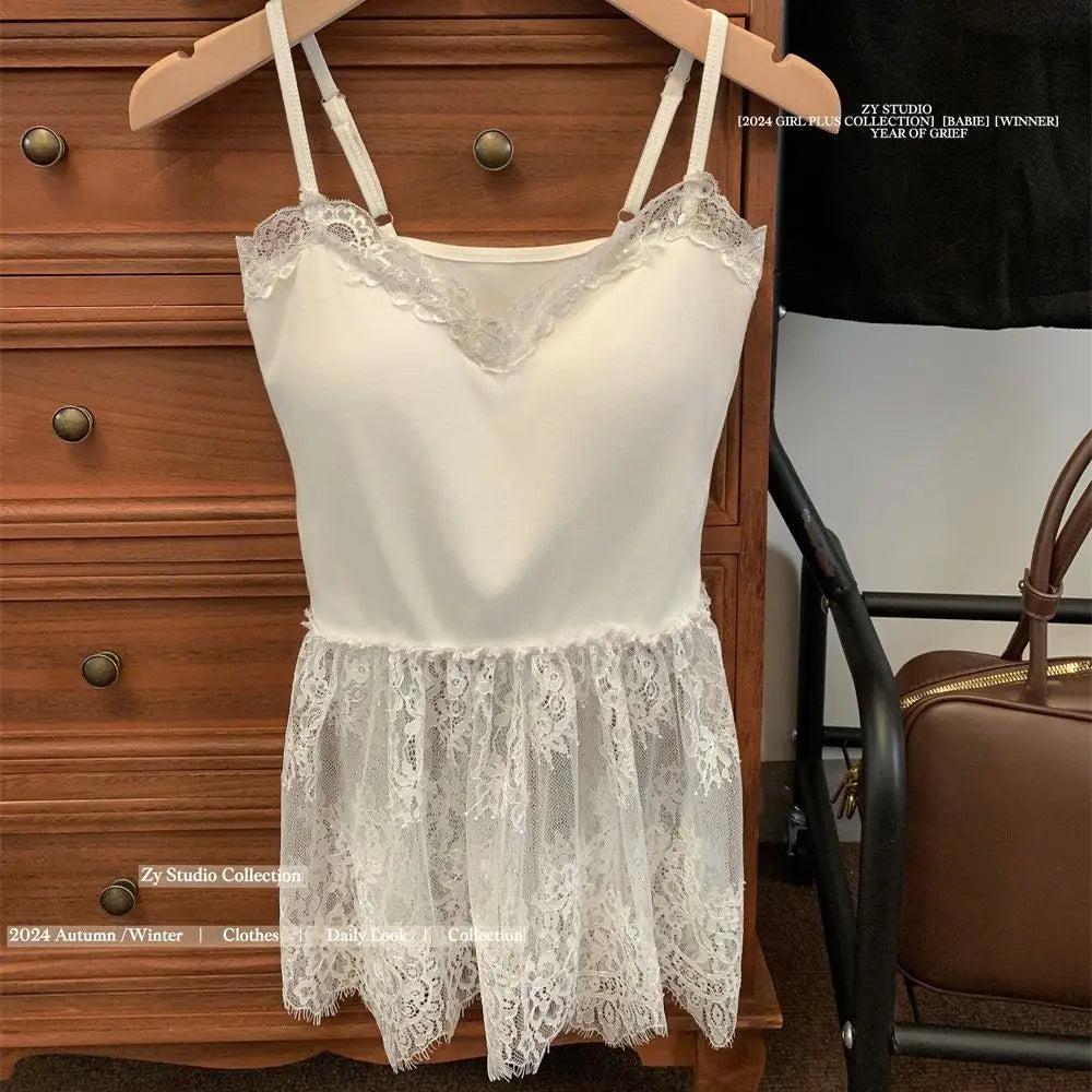 Top Court Femme en Dentelle avec Dos Nu