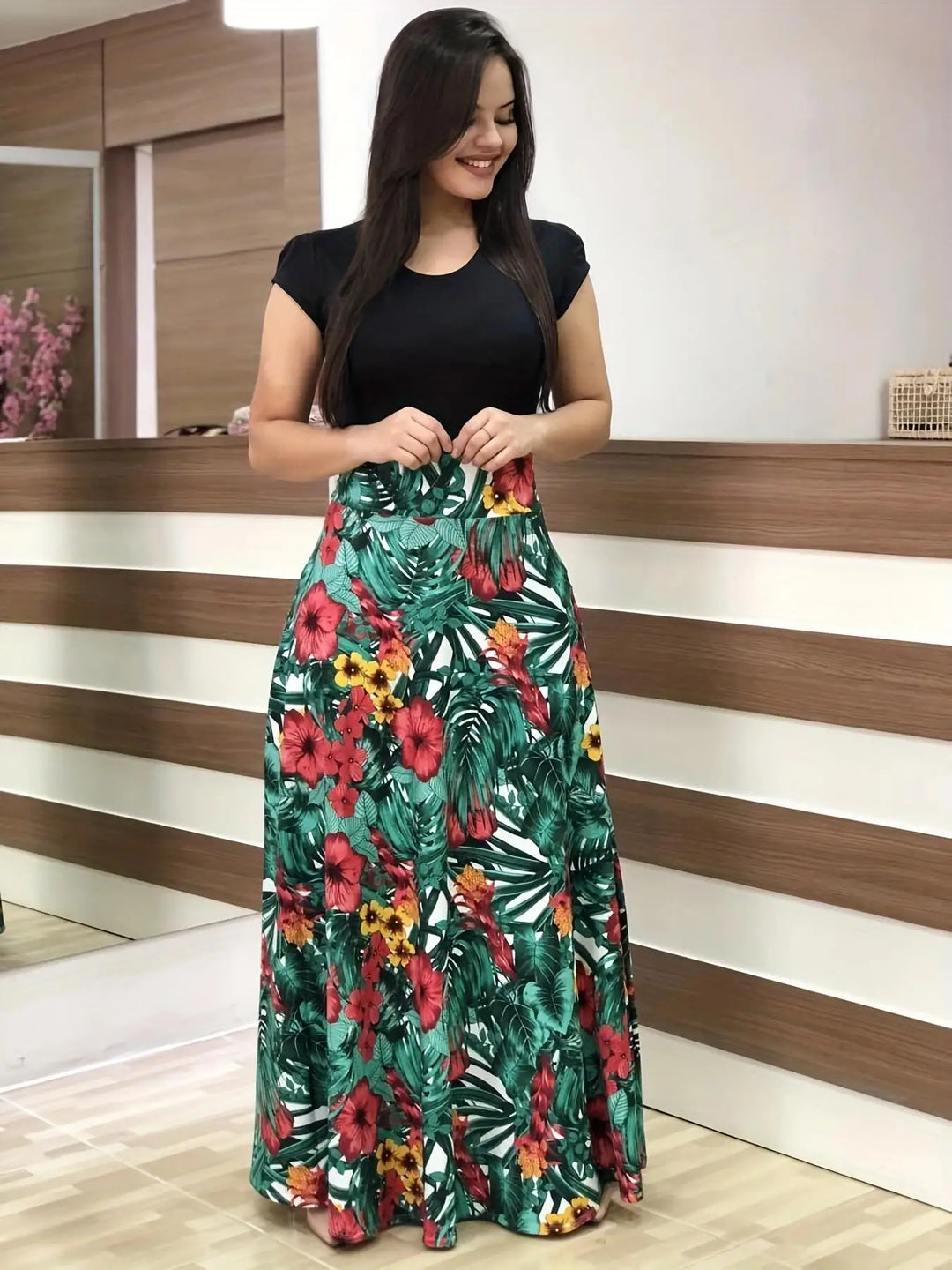 Robe Fleurie Femme Élégante à Manches Courtes