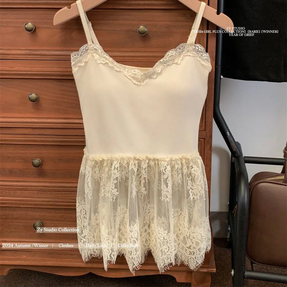Top Court Femme en Dentelle avec Dos Nu